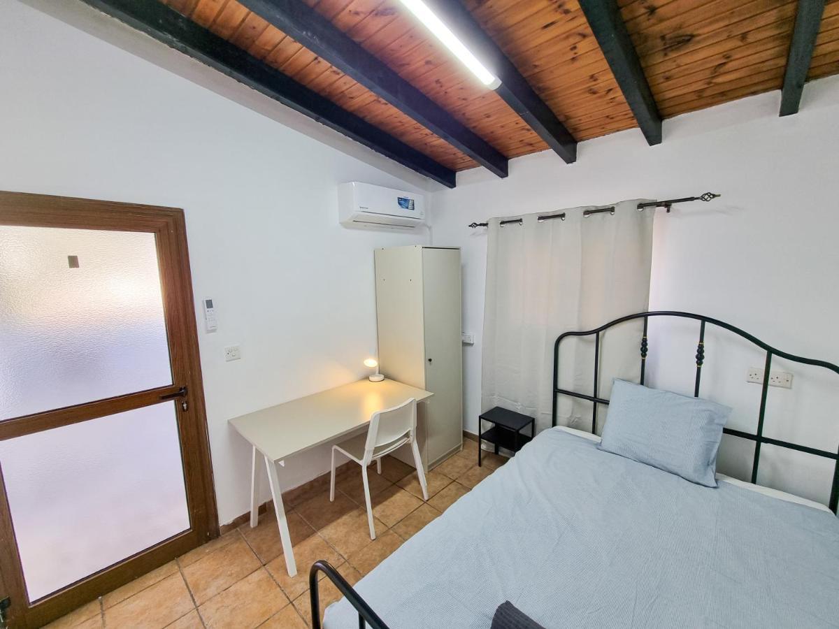 Mountains Retreat Rooms & Suites Agios Theodoros Extérieur photo